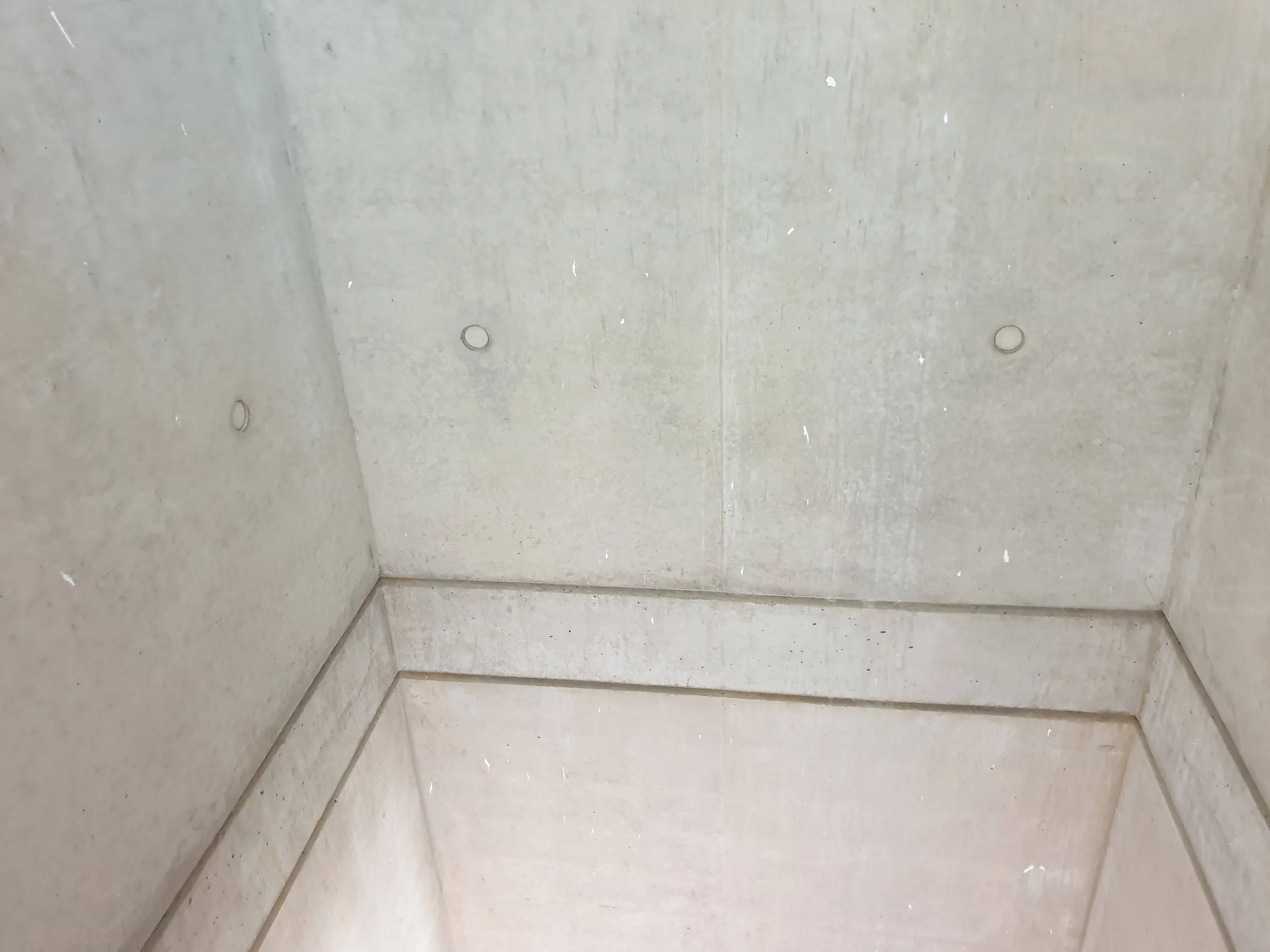 Béton ciré lisse finition contemporaine